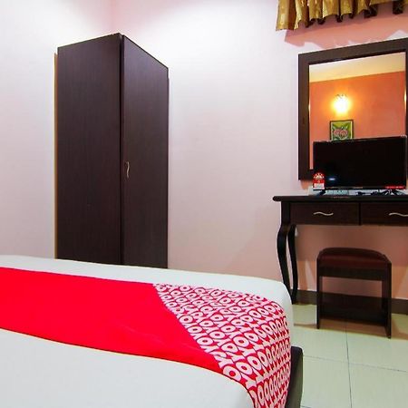 Oyo 11343 Hotel Putra Iskandar Seri Iskandar Εξωτερικό φωτογραφία