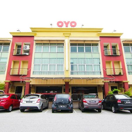 Oyo 11343 Hotel Putra Iskandar Seri Iskandar Εξωτερικό φωτογραφία