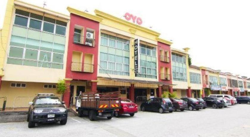 Oyo 11343 Hotel Putra Iskandar Seri Iskandar Εξωτερικό φωτογραφία