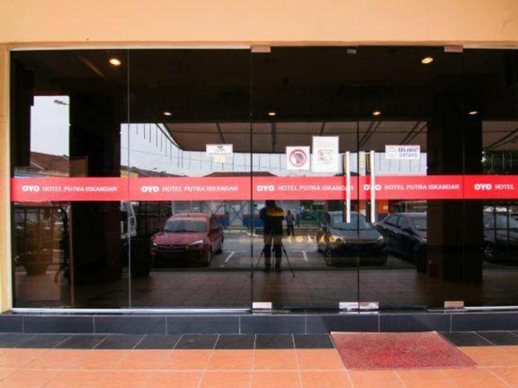 Oyo 11343 Hotel Putra Iskandar Seri Iskandar Εξωτερικό φωτογραφία