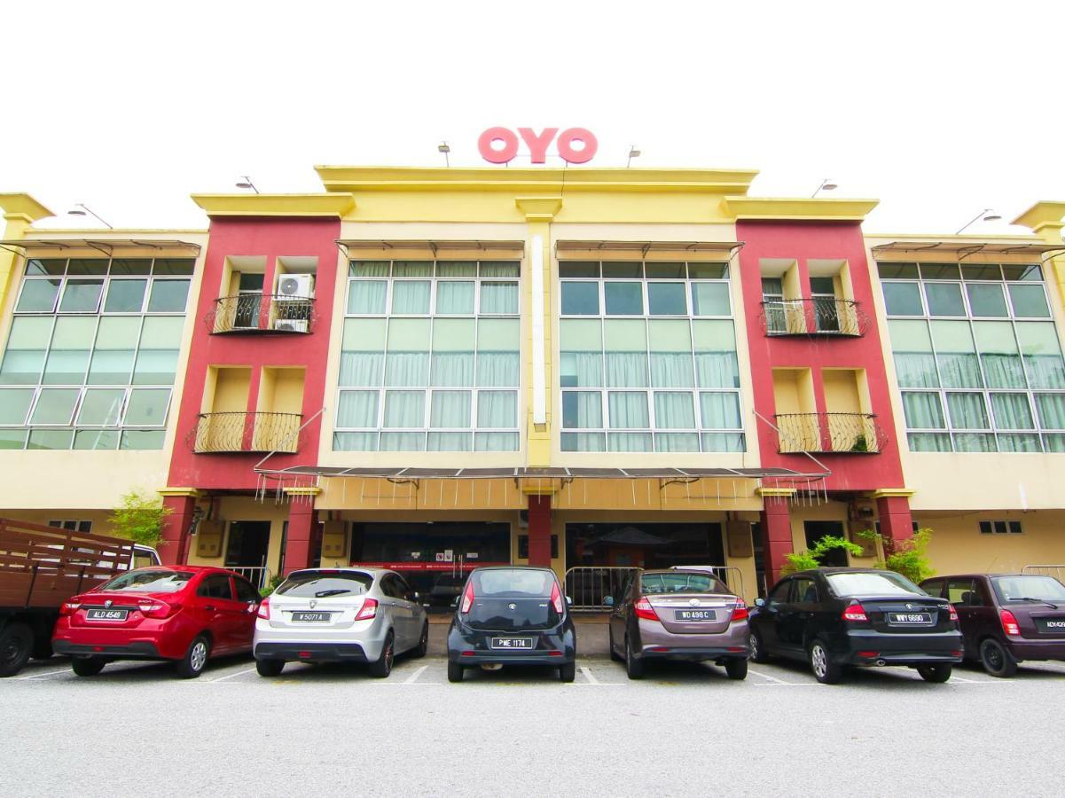 Oyo 11343 Hotel Putra Iskandar Seri Iskandar Εξωτερικό φωτογραφία