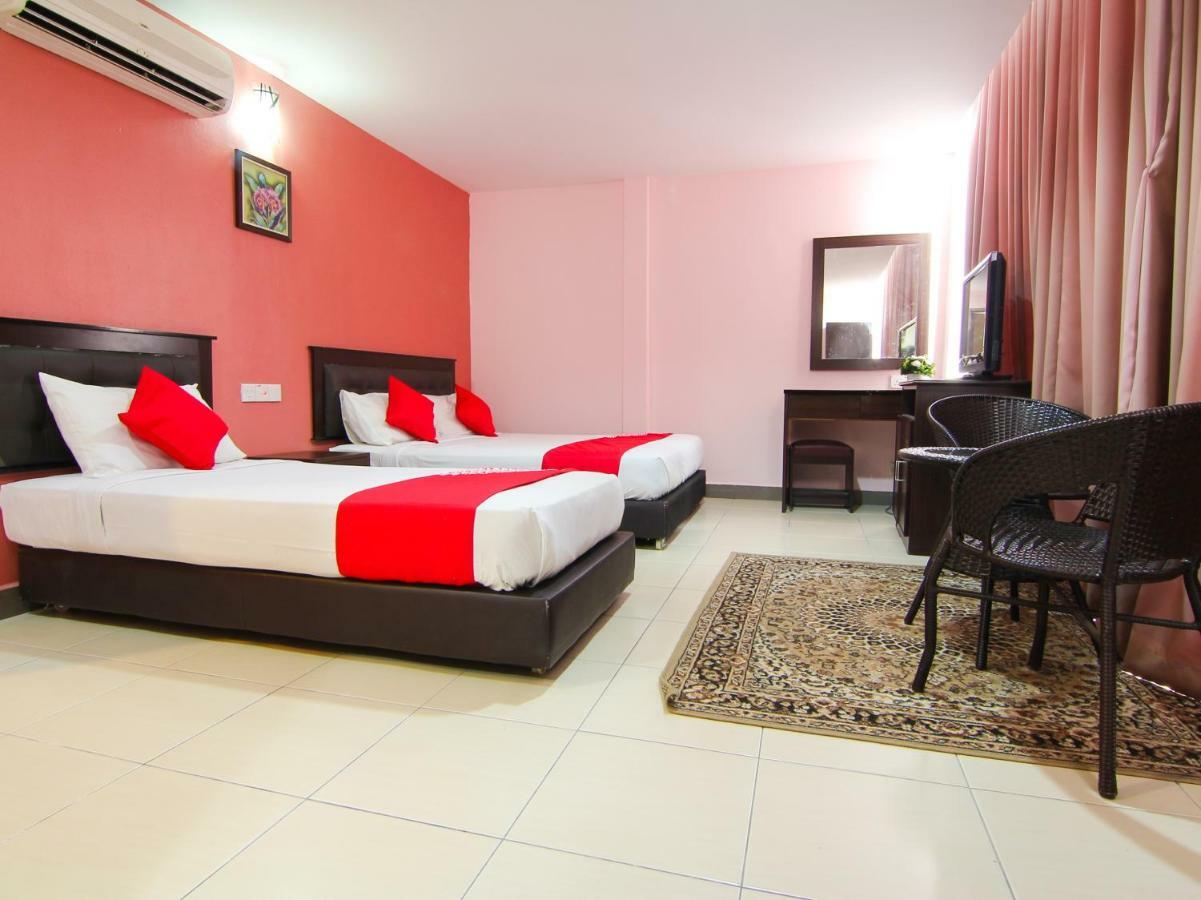 Oyo 11343 Hotel Putra Iskandar Seri Iskandar Εξωτερικό φωτογραφία
