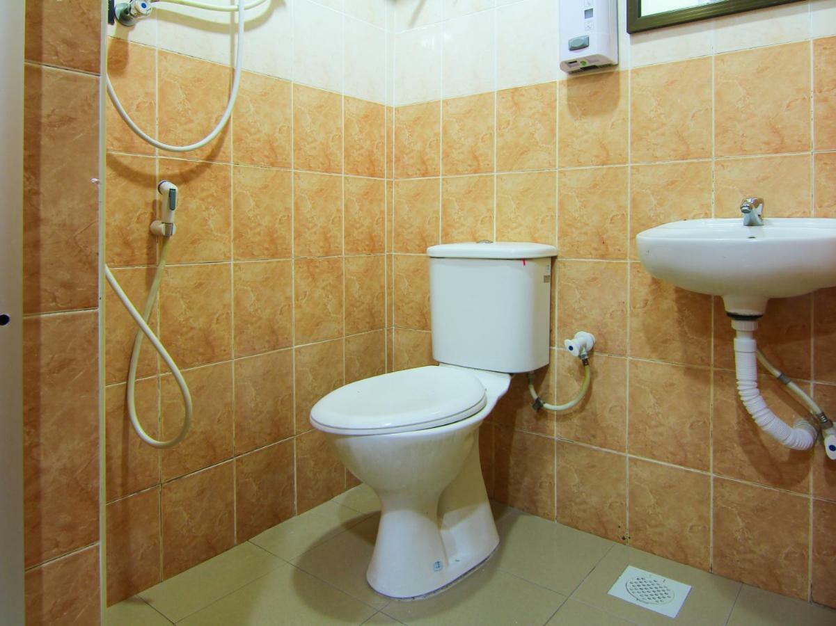 Oyo 11343 Hotel Putra Iskandar Seri Iskandar Εξωτερικό φωτογραφία